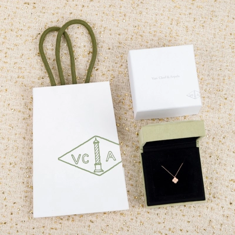 Vca Necklaces Timeless 254167