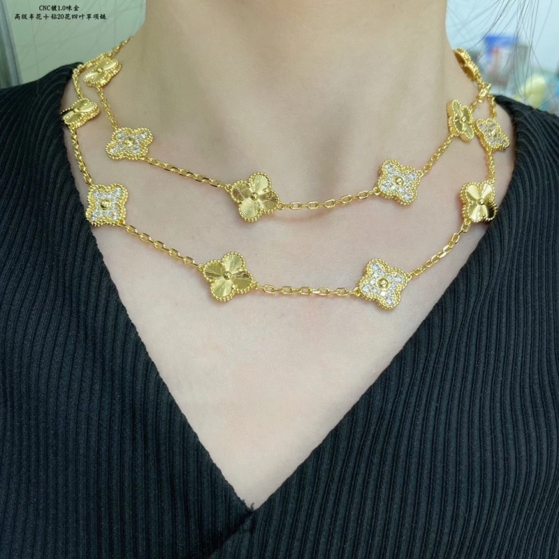 Vca Necklaces TravelReady 254169