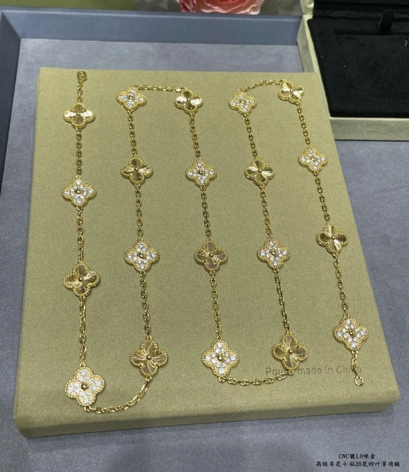 Vca Necklaces TravelReady 254169