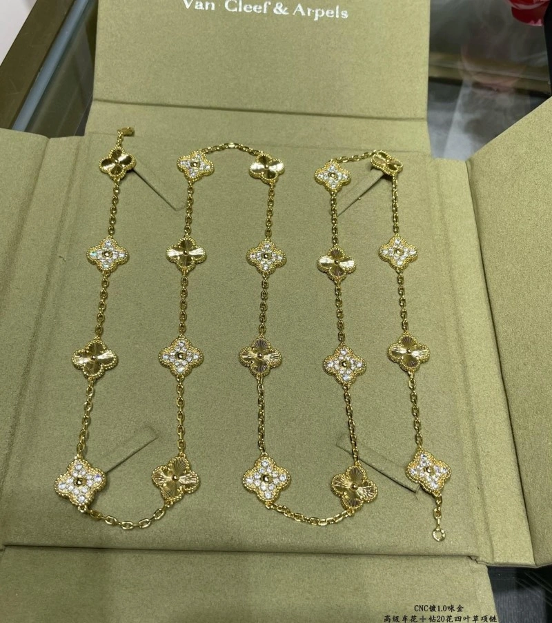 Vca Necklaces TravelReady 254169