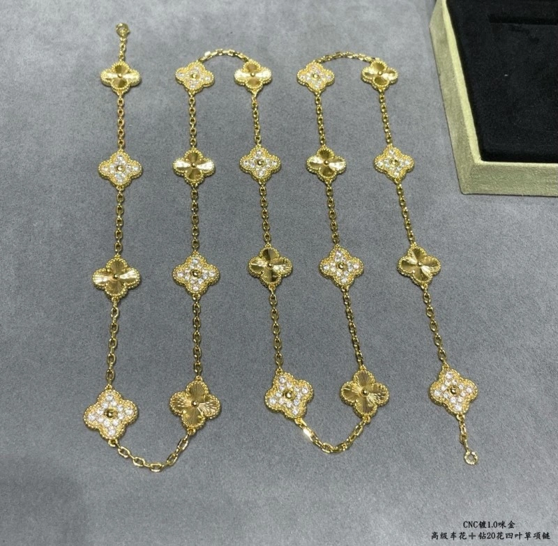 Vca Necklaces TravelReady 254169