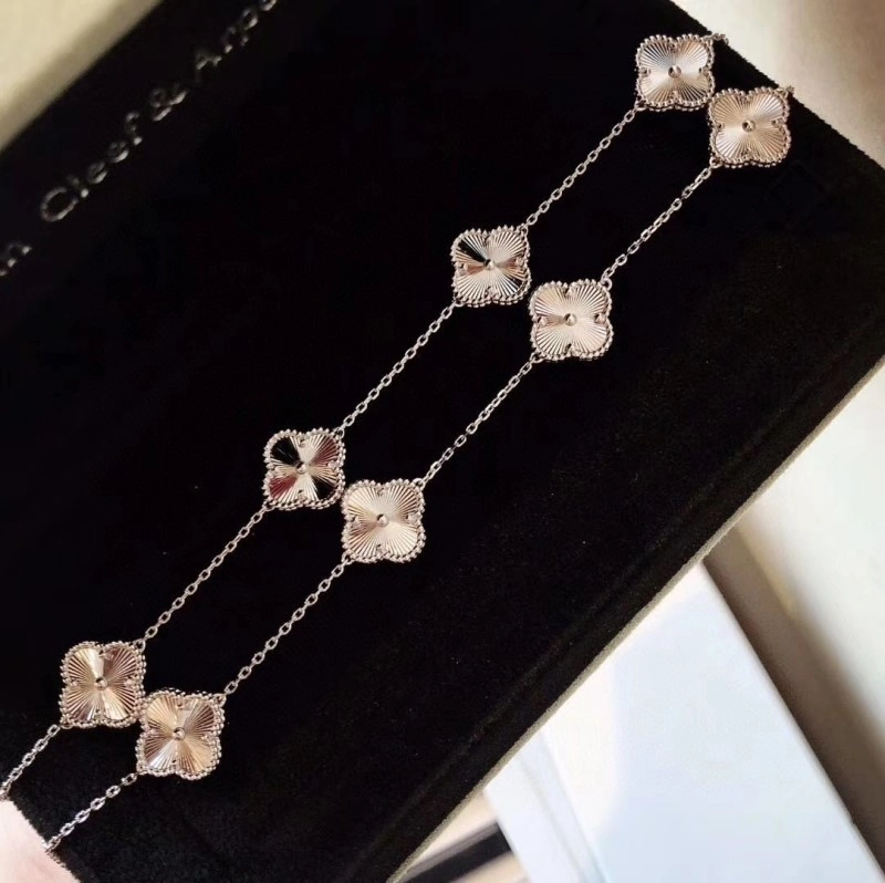 Breathable Vca Necklaces 254162