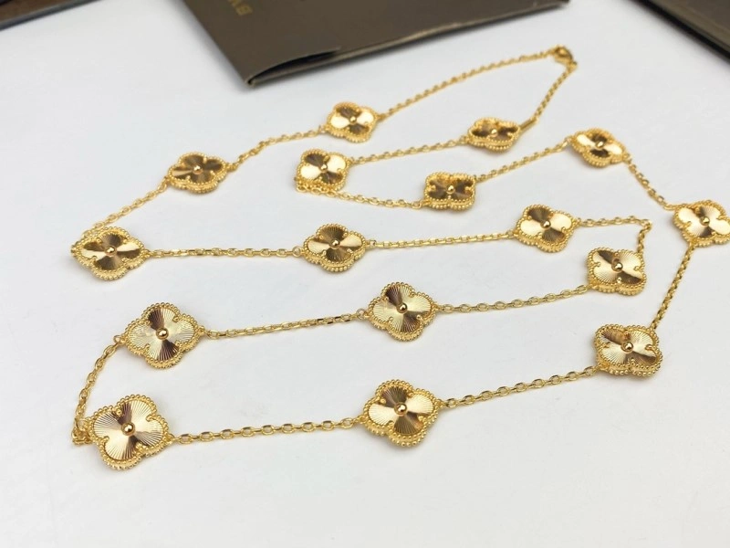 Vca Necklaces Cozy 254069