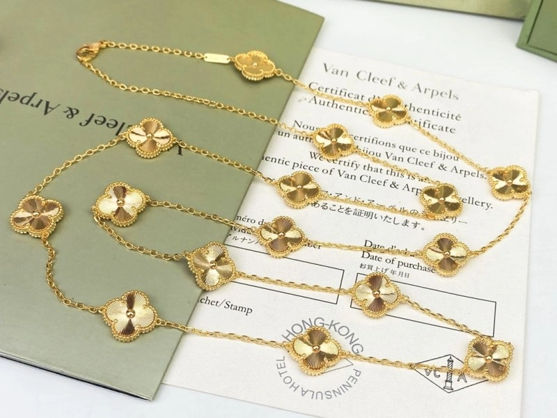 Vca Necklaces Cozy 254069