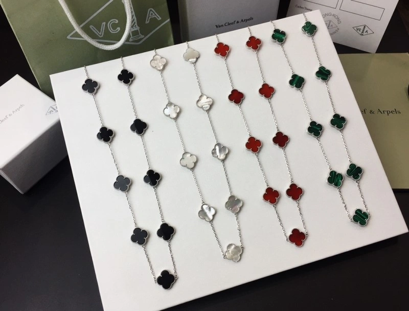 Lightweight Vca Necklaces 254064