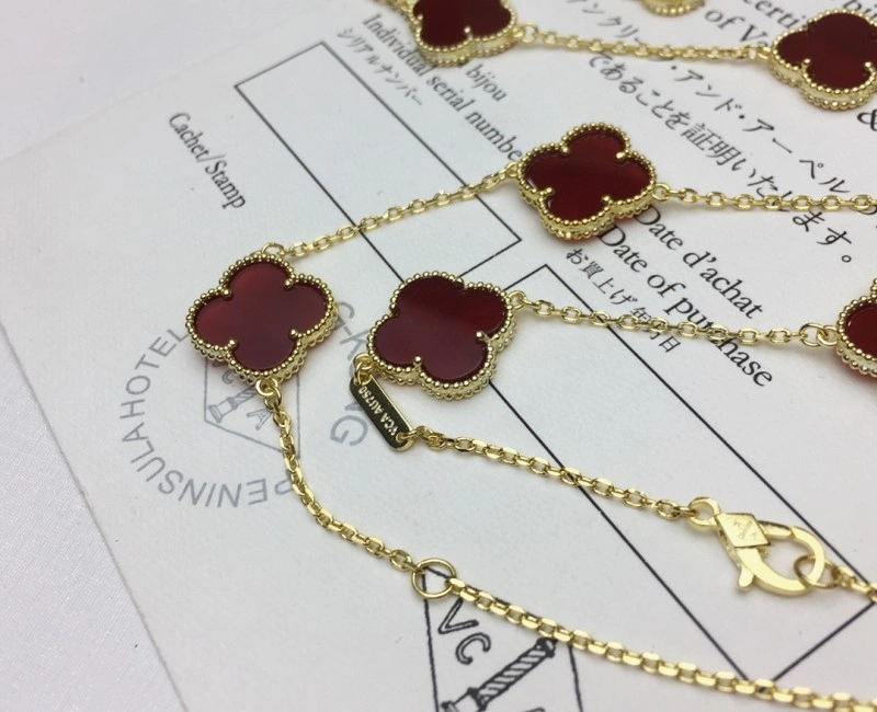 Lightweight Vca Necklaces 254064
