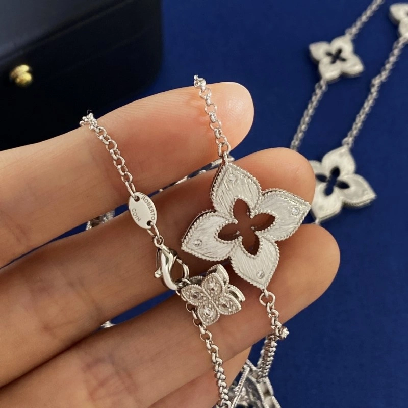 OnTrend Vca Necklaces 254060