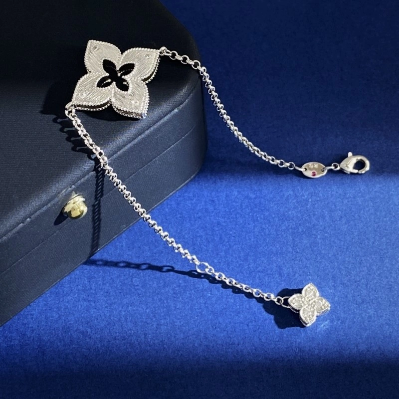 Youthful Vca Necklaces 254055
