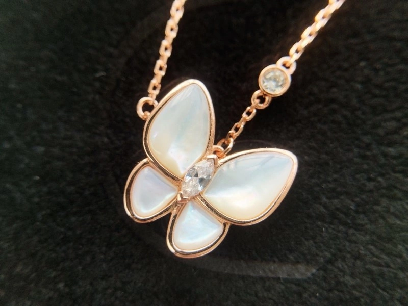 Vca Necklaces Snug 254039