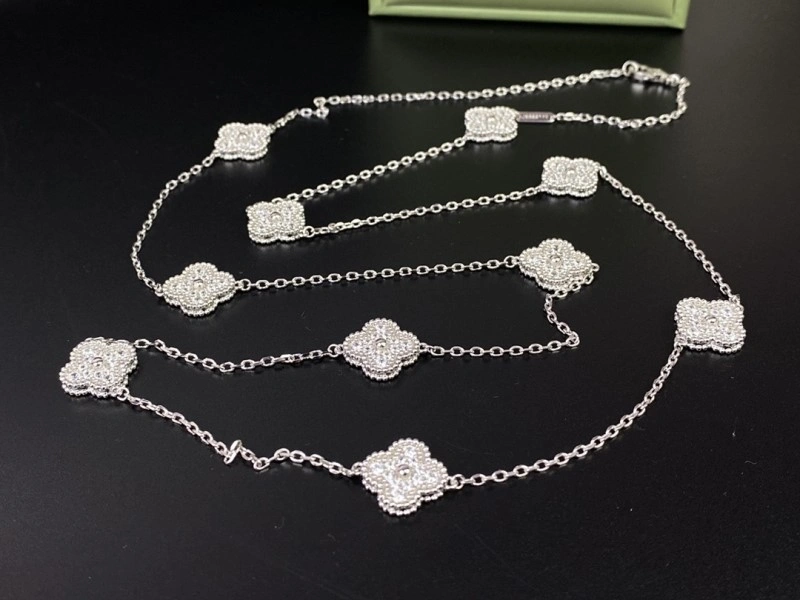 TravelReady Vca Necklaces 254057