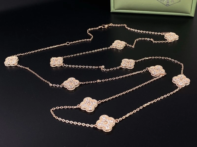 TravelReady Vca Necklaces 254057