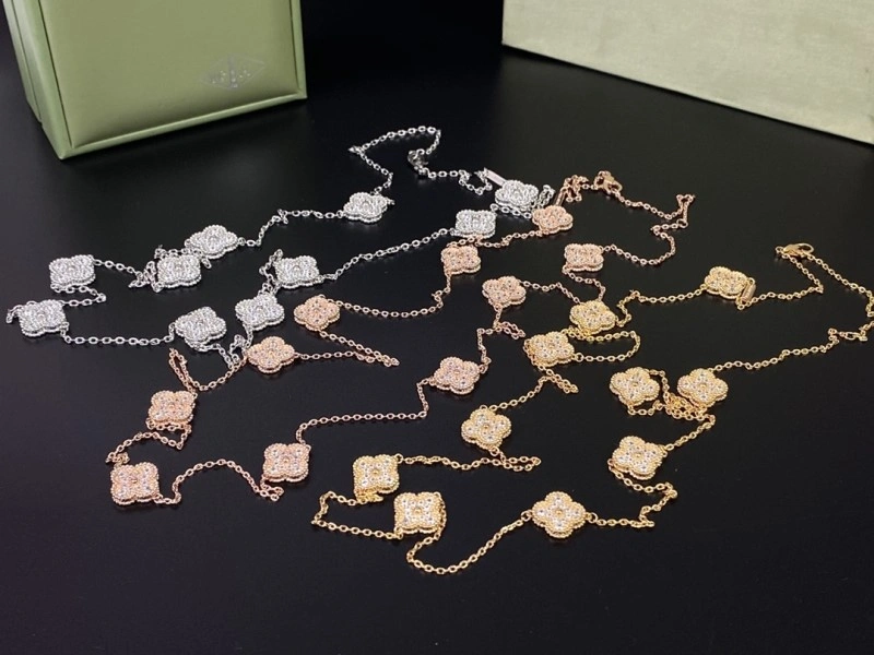 TravelReady Vca Necklaces 254057