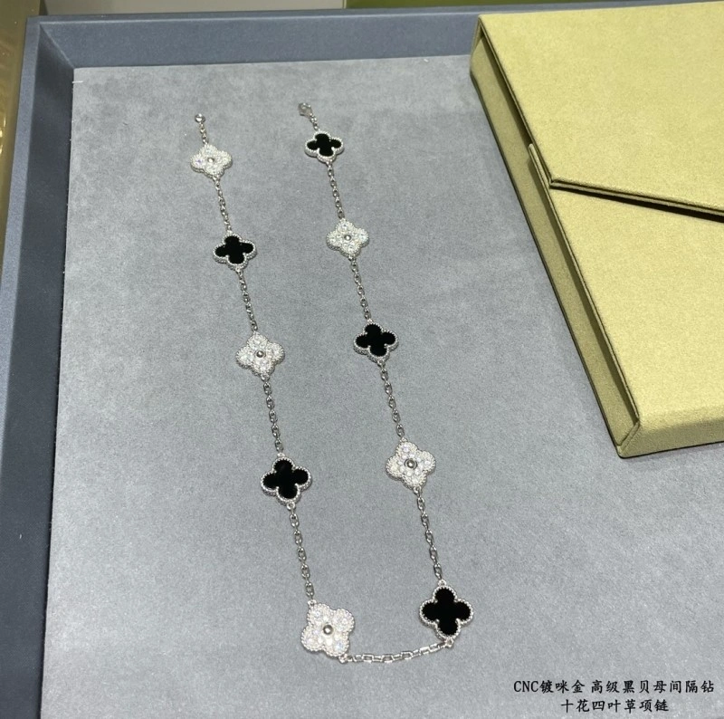 Thermal Vca Necklaces 254038