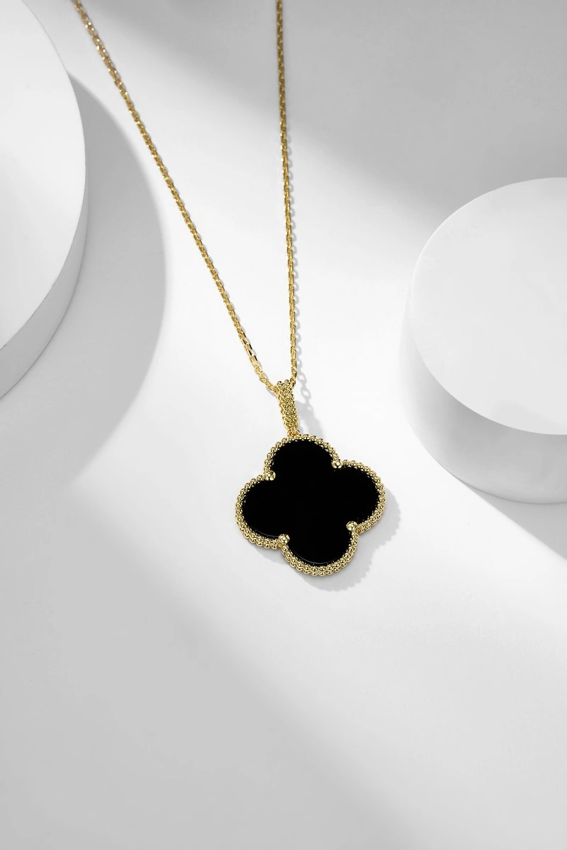 Versatile Vca Necklaces 254042