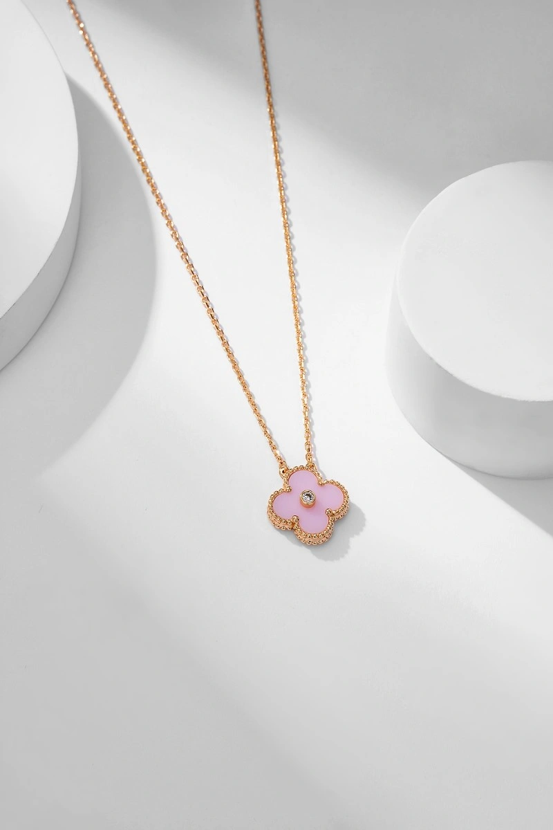 Unisex Vca Necklaces 254032