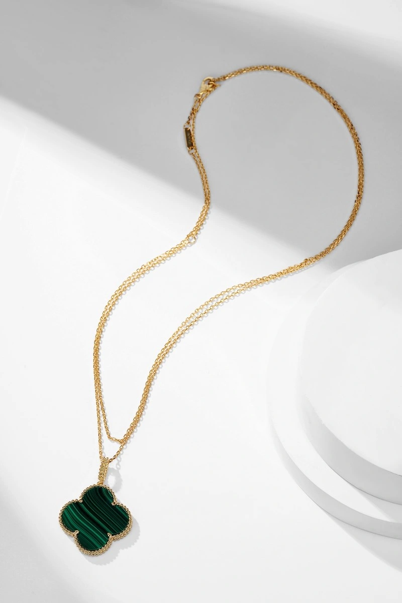 Vca Necklaces MoistureWicking 254040