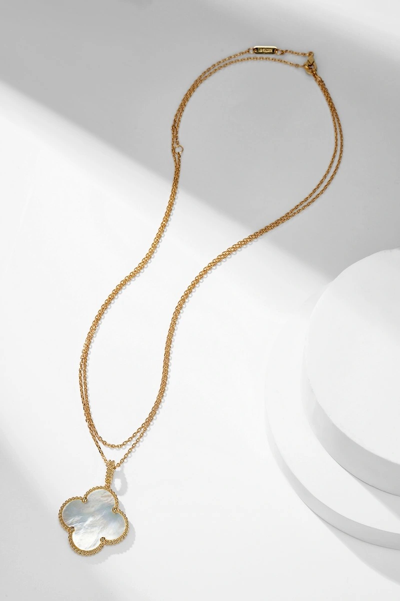 Vca Necklaces Sophisticated 254031