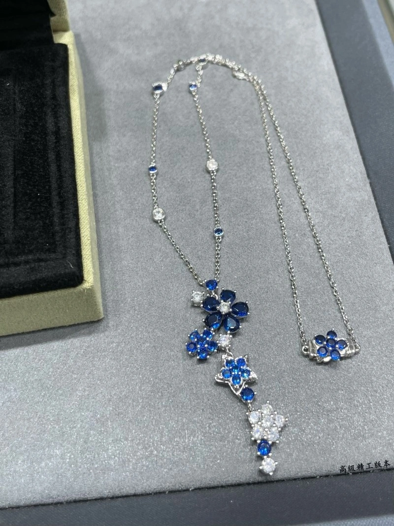 Vca Necklaces Contemporary 254036