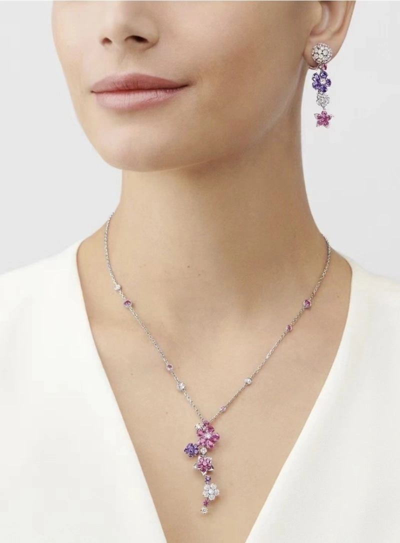 Refined Vca Necklaces 254053
