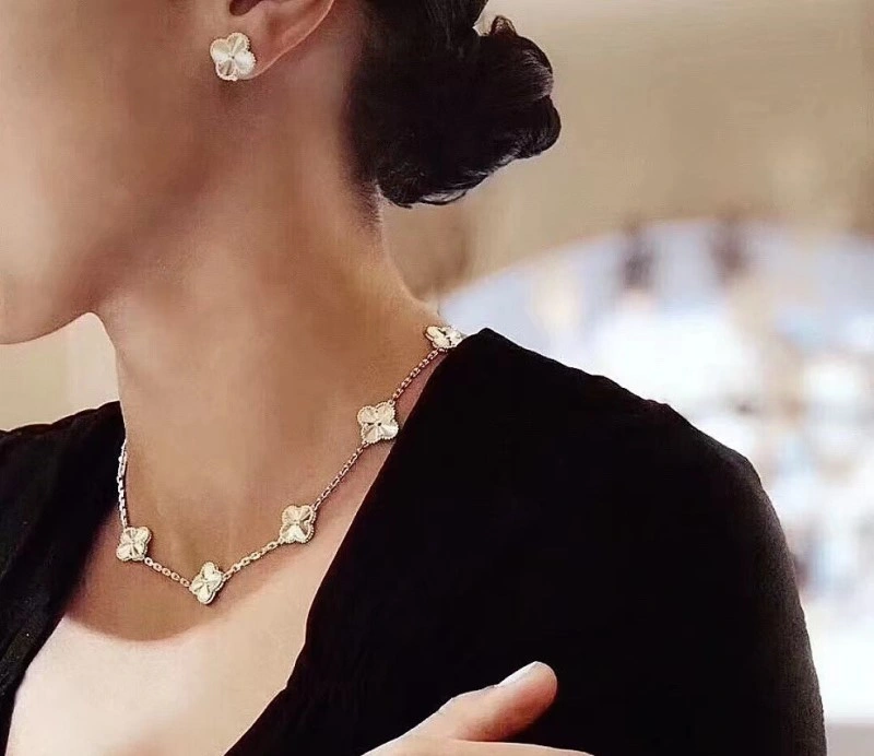 Functional Vca Necklaces 254048
