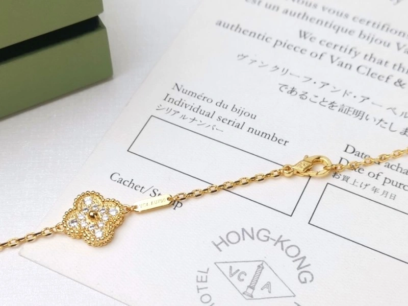 Vca Necklaces FastDry 254035