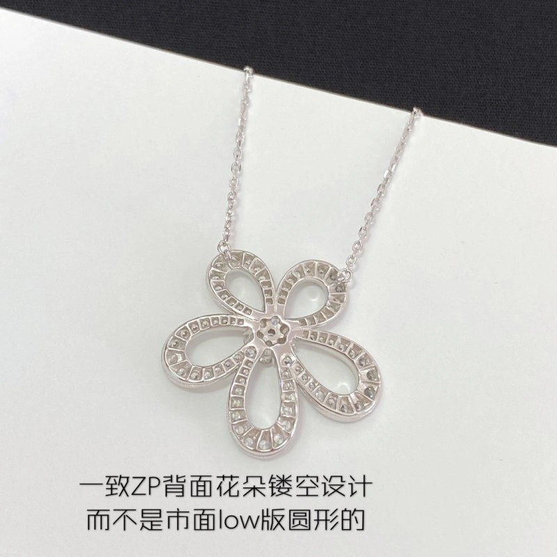 Vca Necklaces Bold 254028