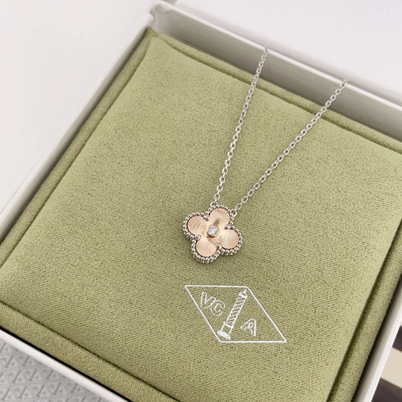 Minimalist Vca Necklaces 254027