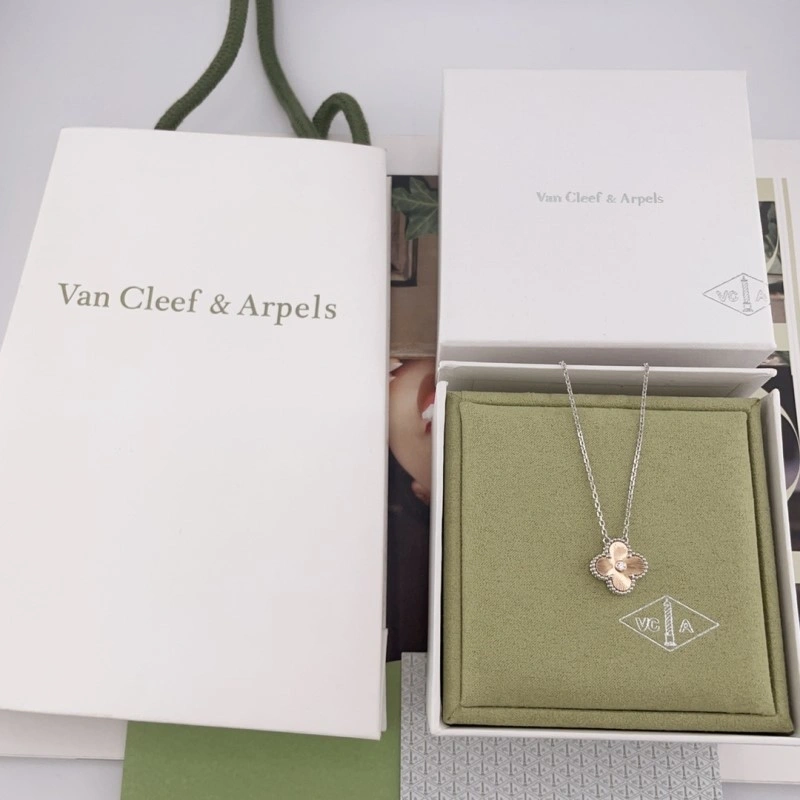 Minimalist Vca Necklaces 254027