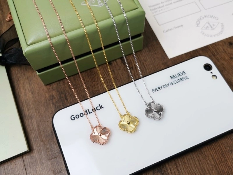 Unisex Vca Necklaces 254023