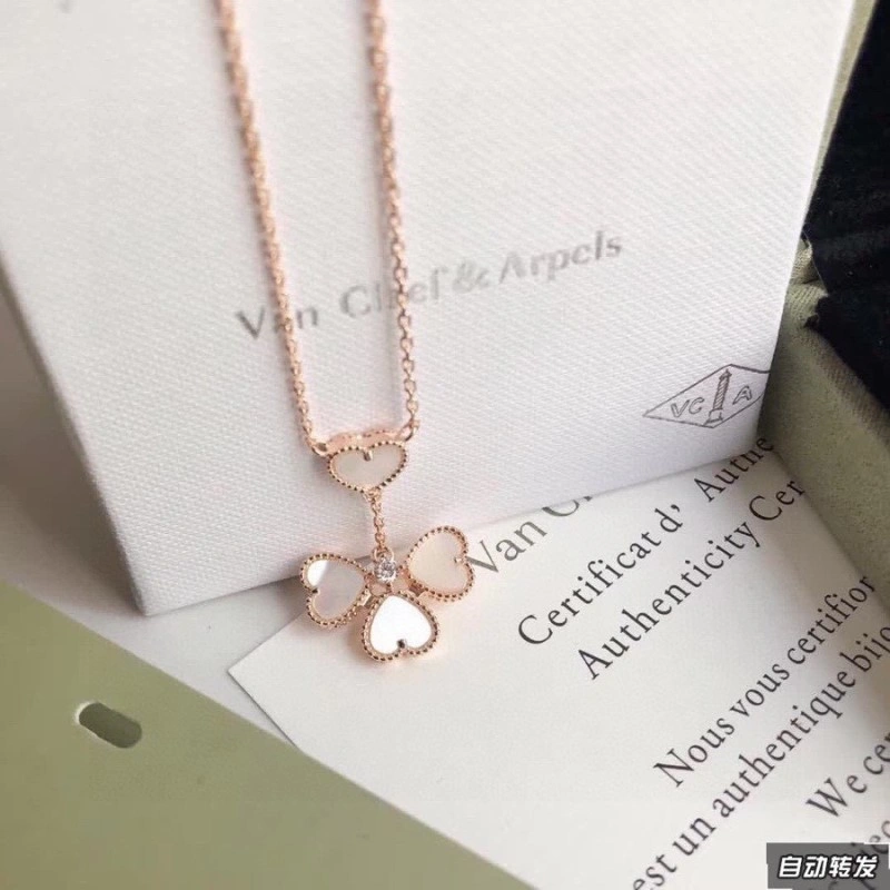 OdorResistant Vca Necklaces 254020