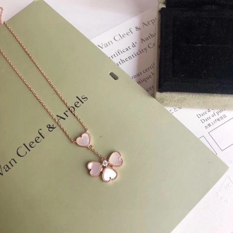 OdorResistant Vca Necklaces 254020