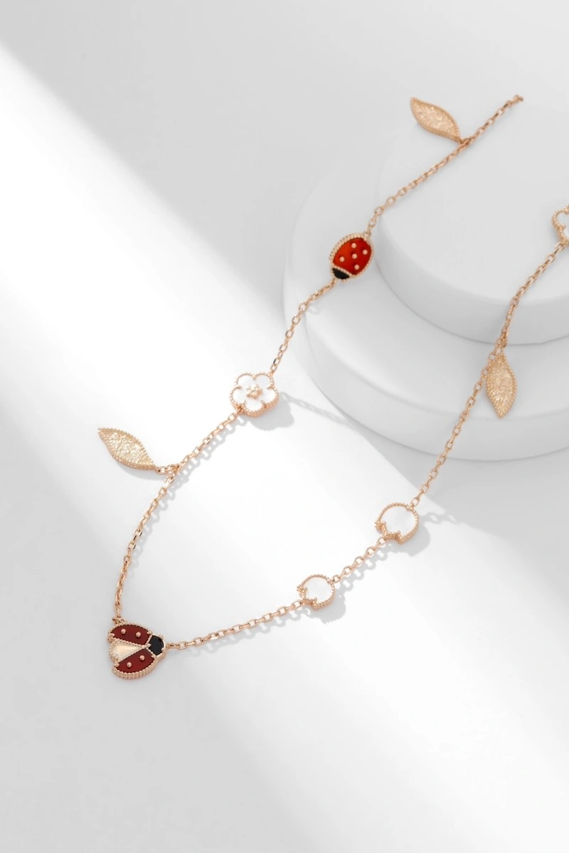 Seasonal Vca Necklaces 254021