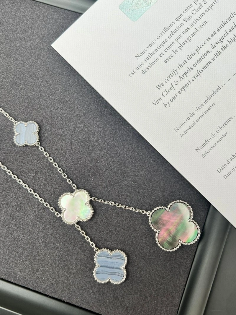 Vca Necklaces TopPick 254018