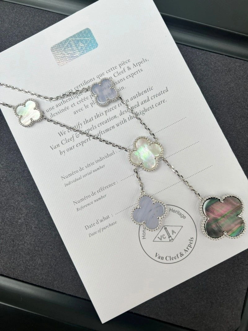 Vca Necklaces TopPick 254018