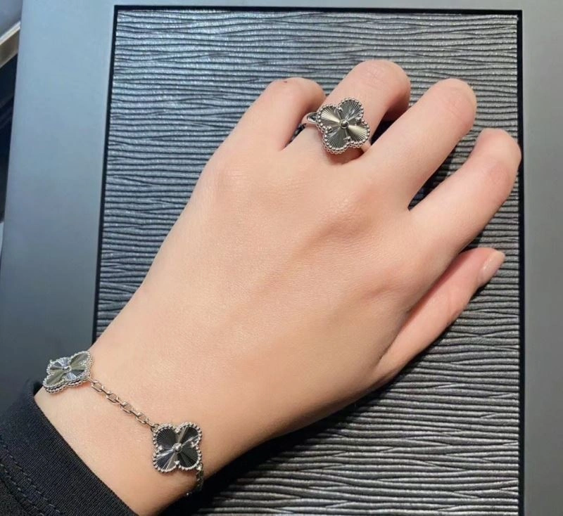 Vca Rings FreshLook 255418