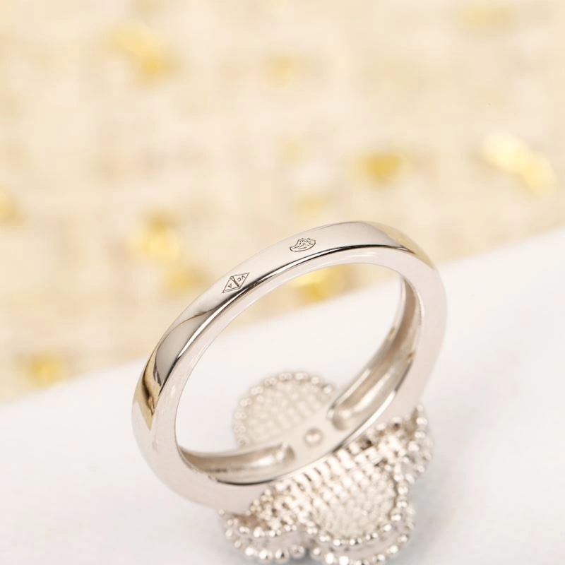Vibrant Vca Rings 255346