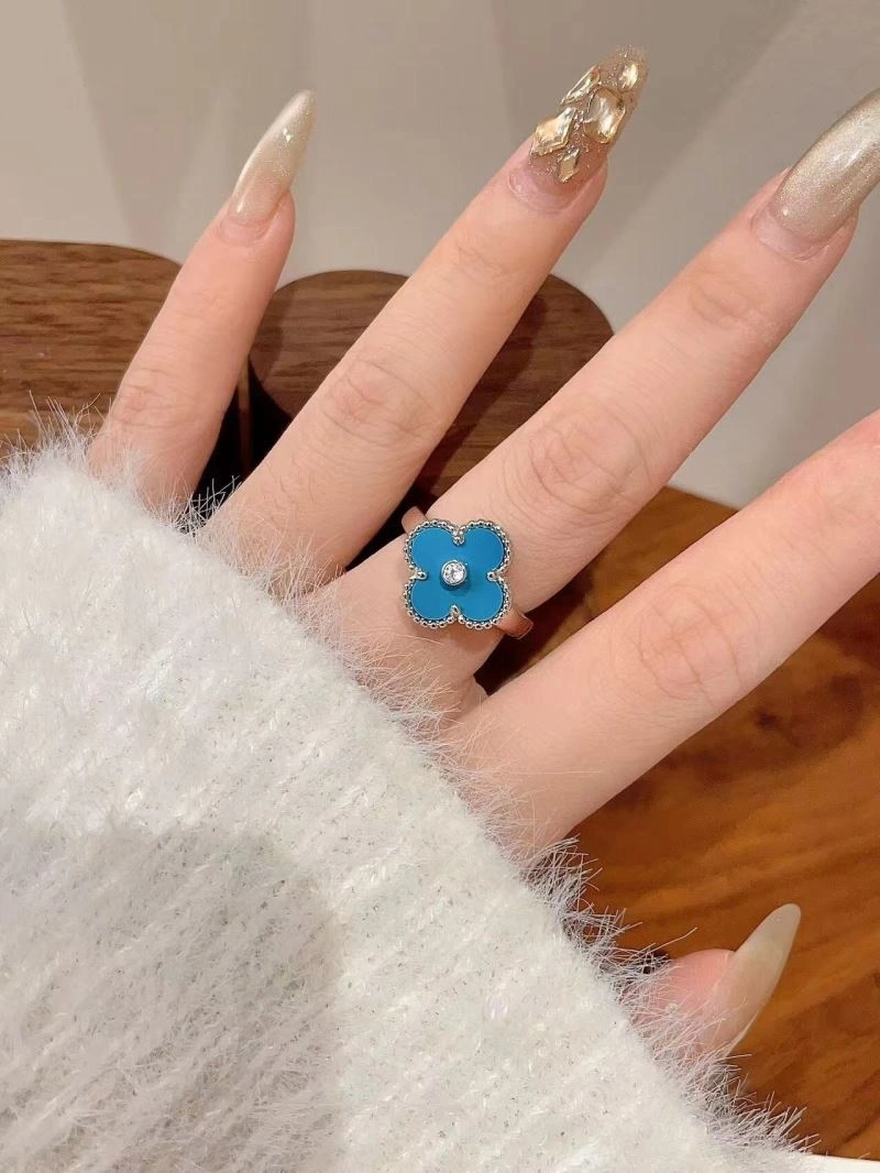 Vibrant Vca Rings 255346