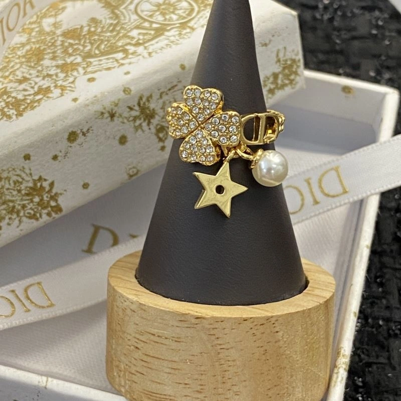Vca Rings Minimalist 255077