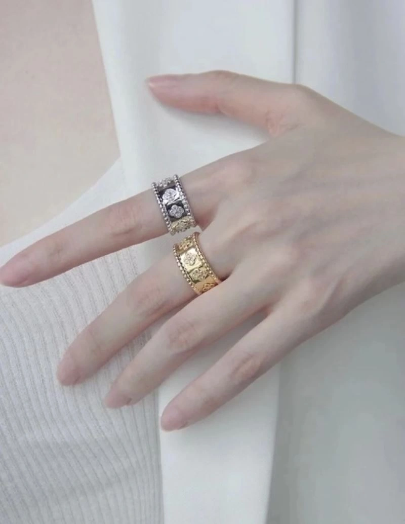 Youthful Vca Rings 254887