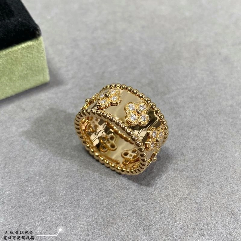 Youthful Vca Rings 254887