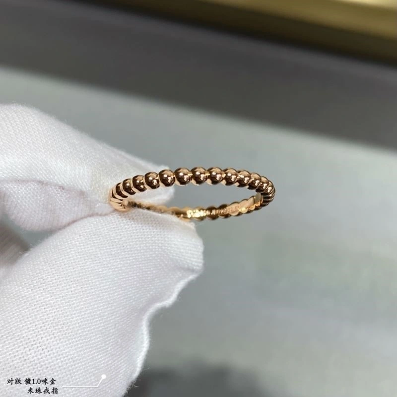 Comfortable Vca Rings 254601