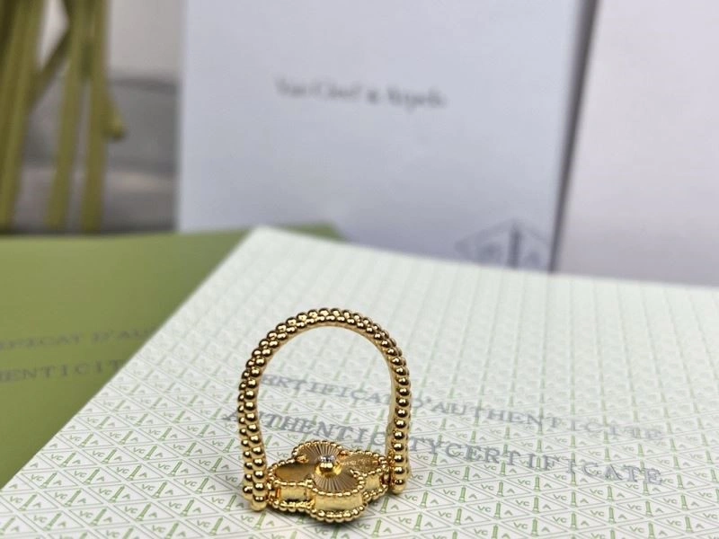 Vca Rings Cozy 254491