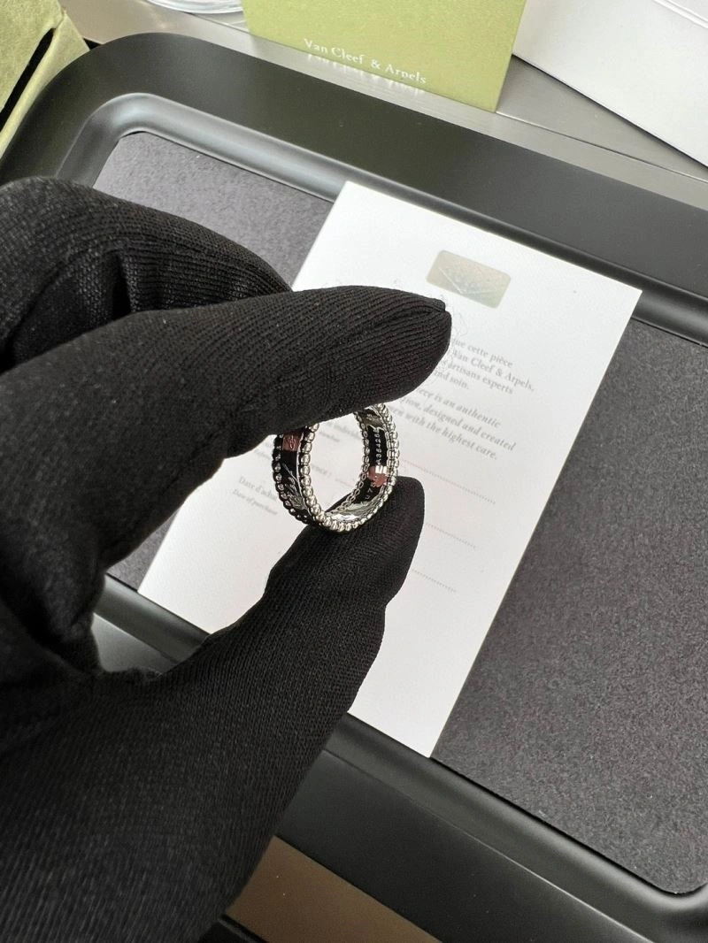 RelaxedFit Vca Rings 254482
