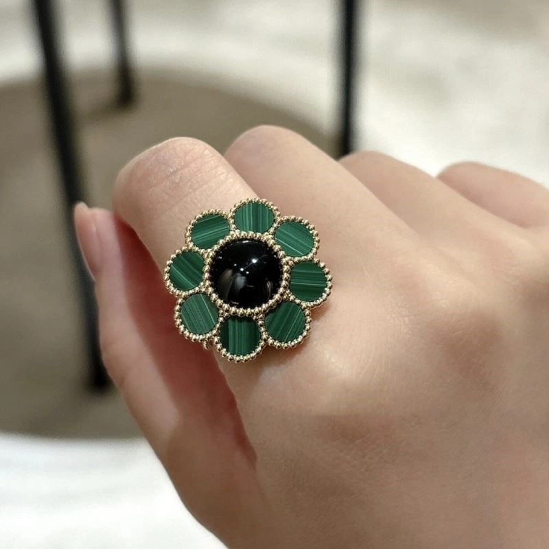Bright Vca Rings 254480
