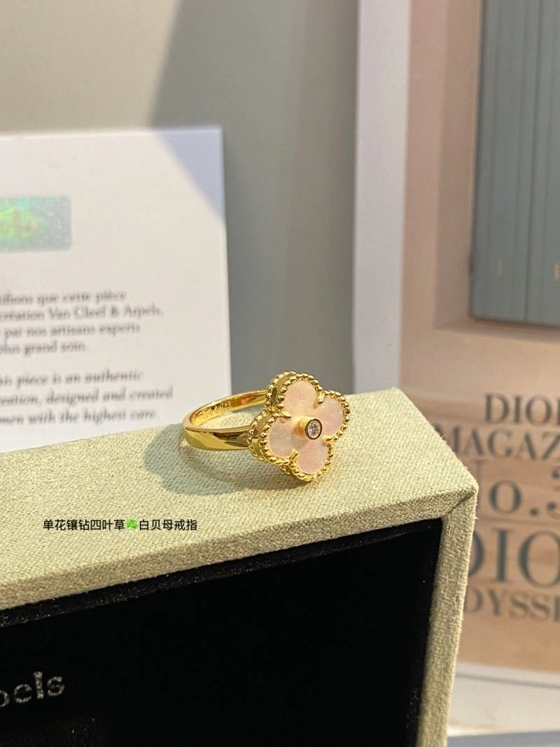 Vca Rings Original 254275