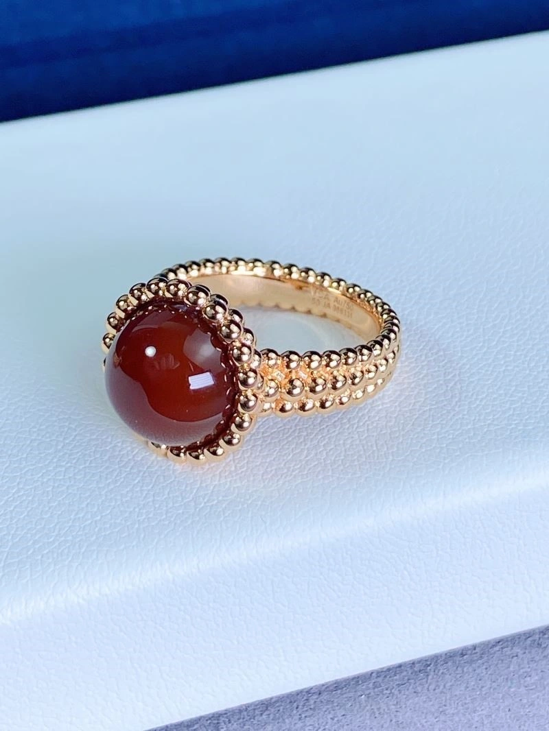 Classic Vca Rings 254173