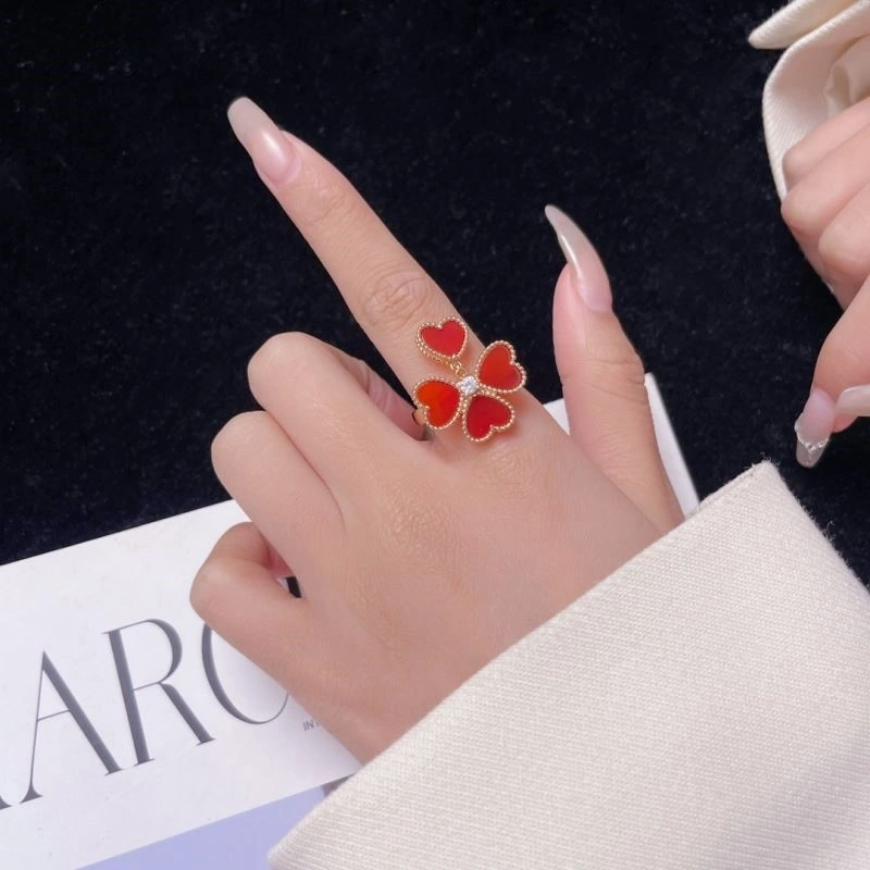 Comfortable Vca Rings 254156