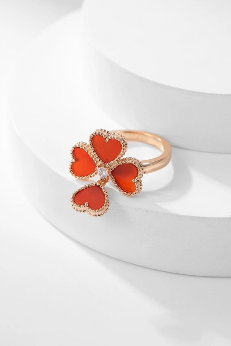 Comfortable Vca Rings 254156