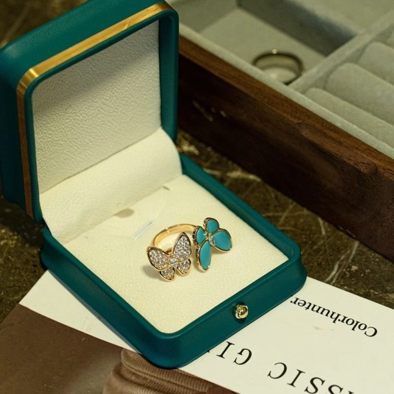 Vca Rings Timeless 254155