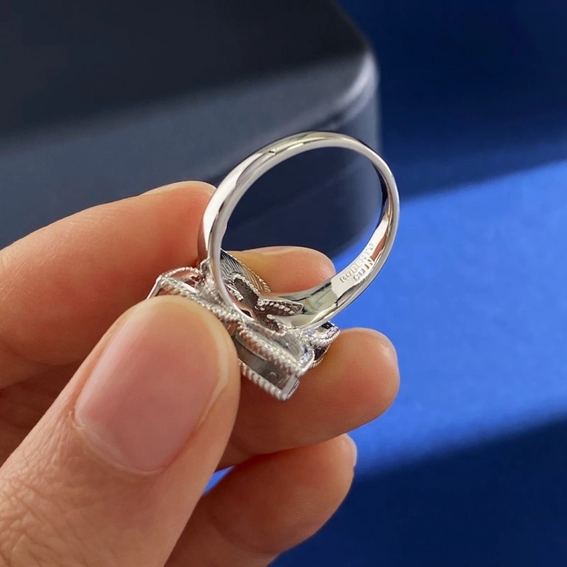 Youthful Vca Rings 254004